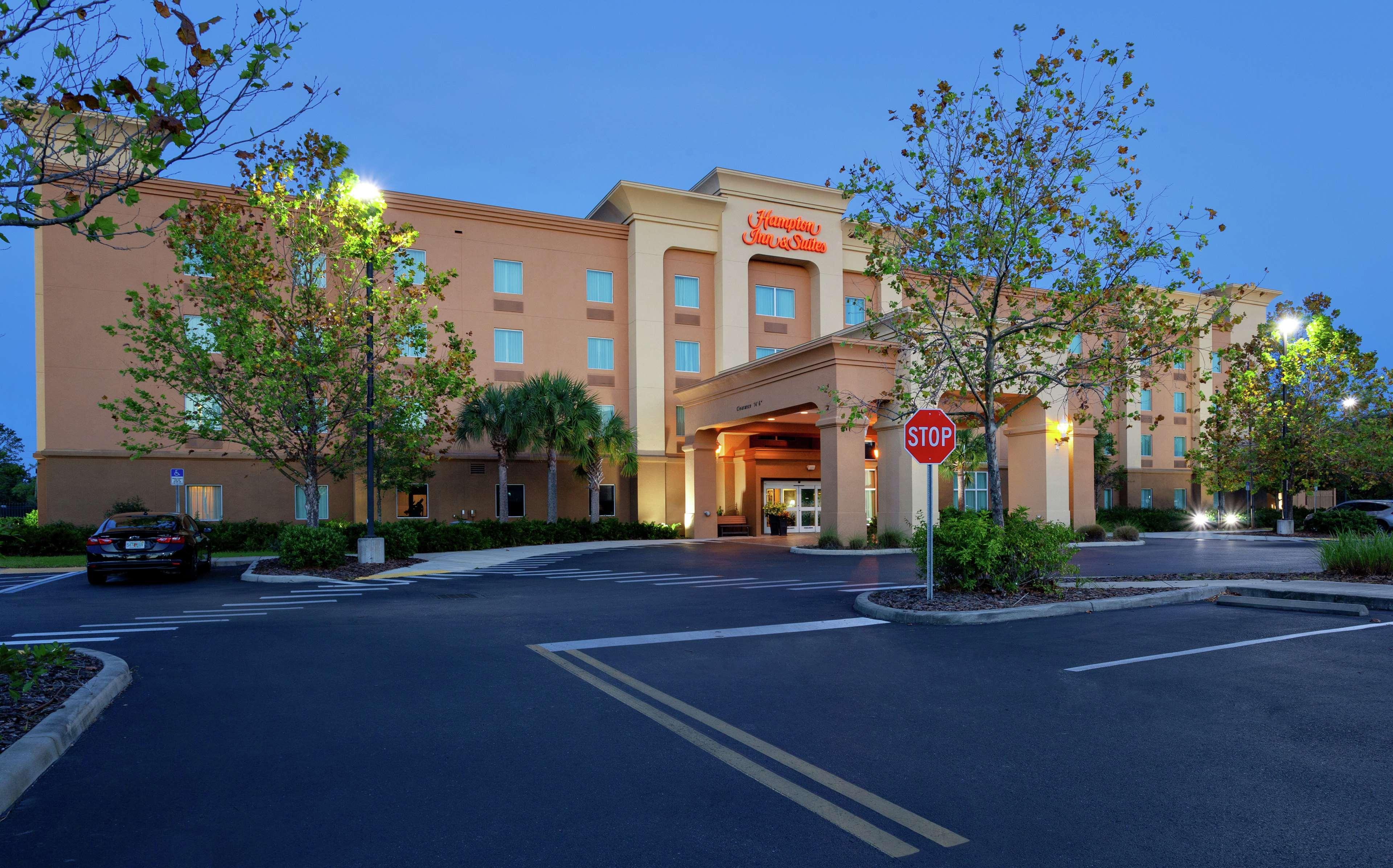Hampton Inn & Suites Порт-Річі Екстер'єр фото