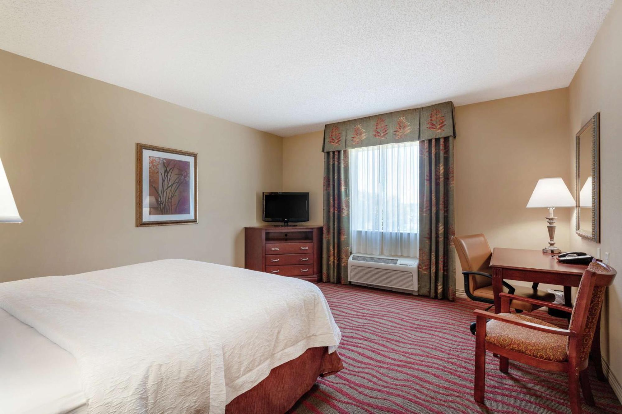 Hampton Inn & Suites Порт-Річі Екстер'єр фото